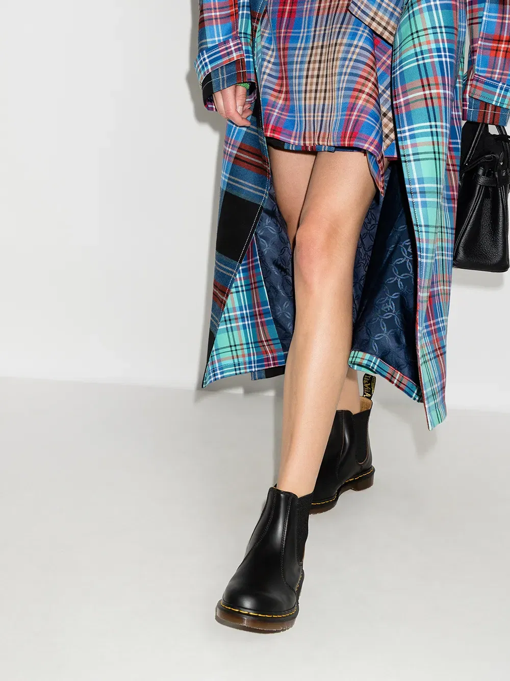 Vintage round-toe leather boots