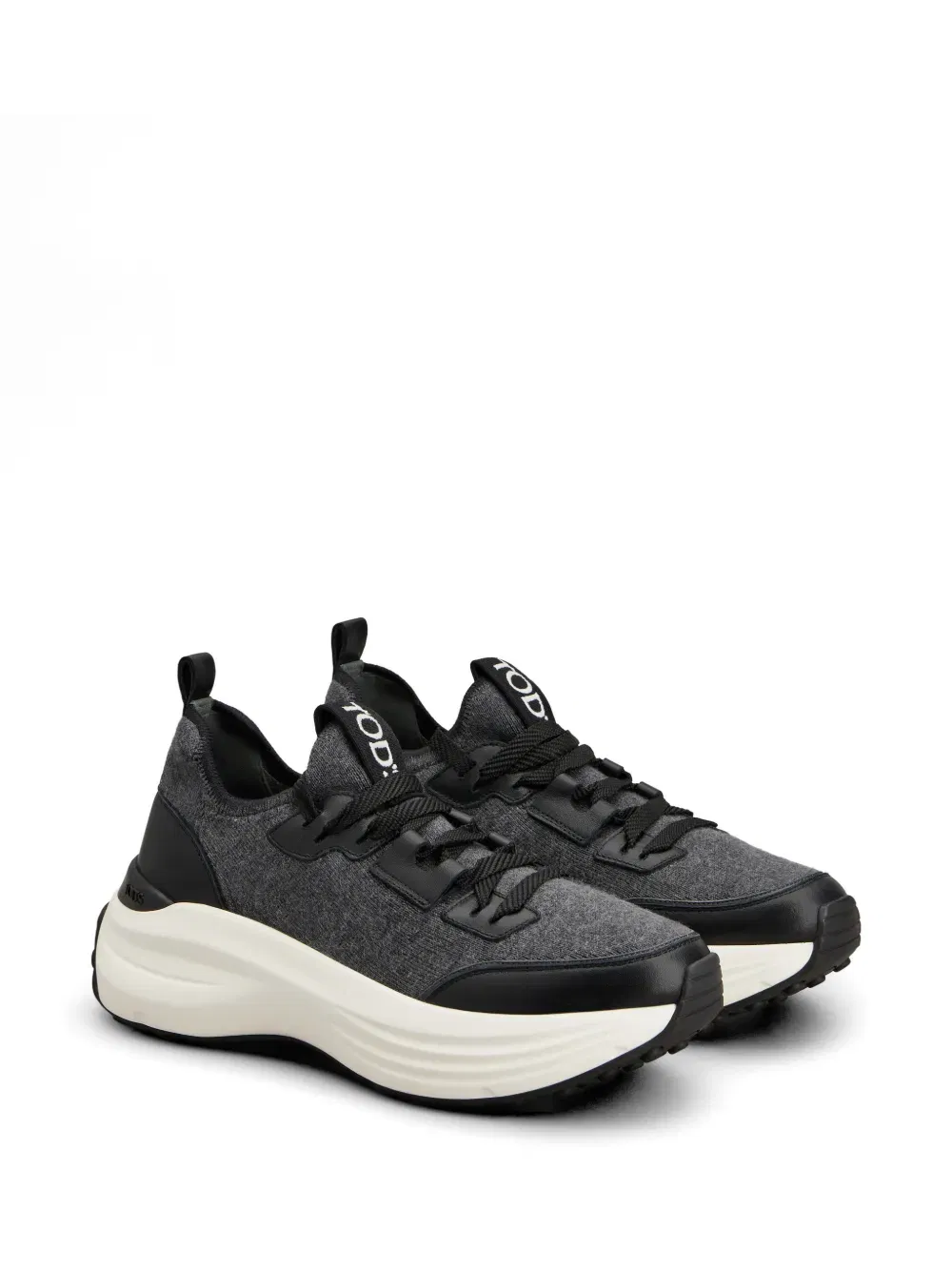 lace-up fastening panelled sneakers