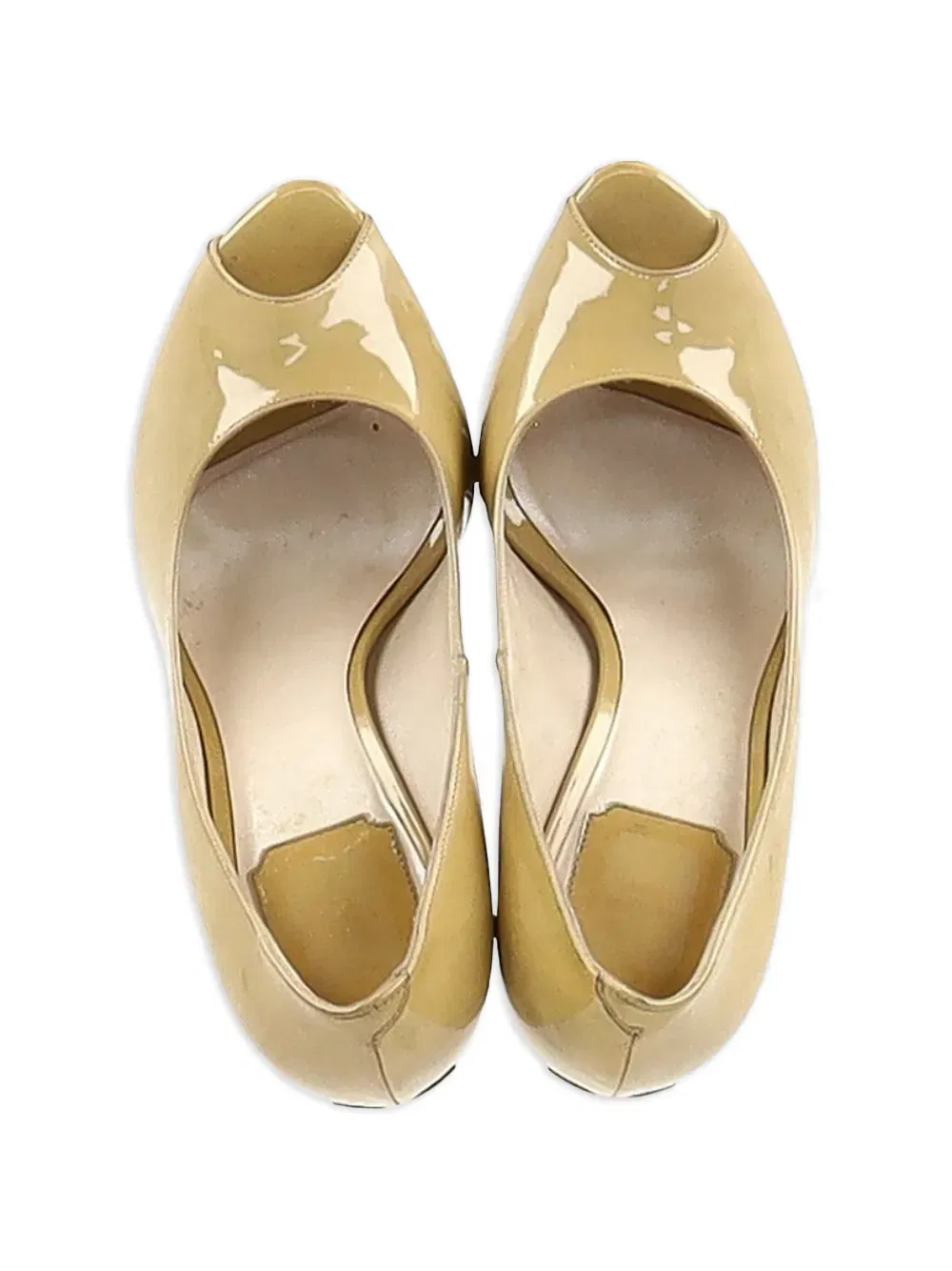 peep-toe patent-leather pumps