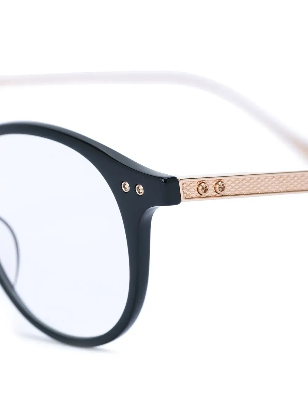Ash glasses