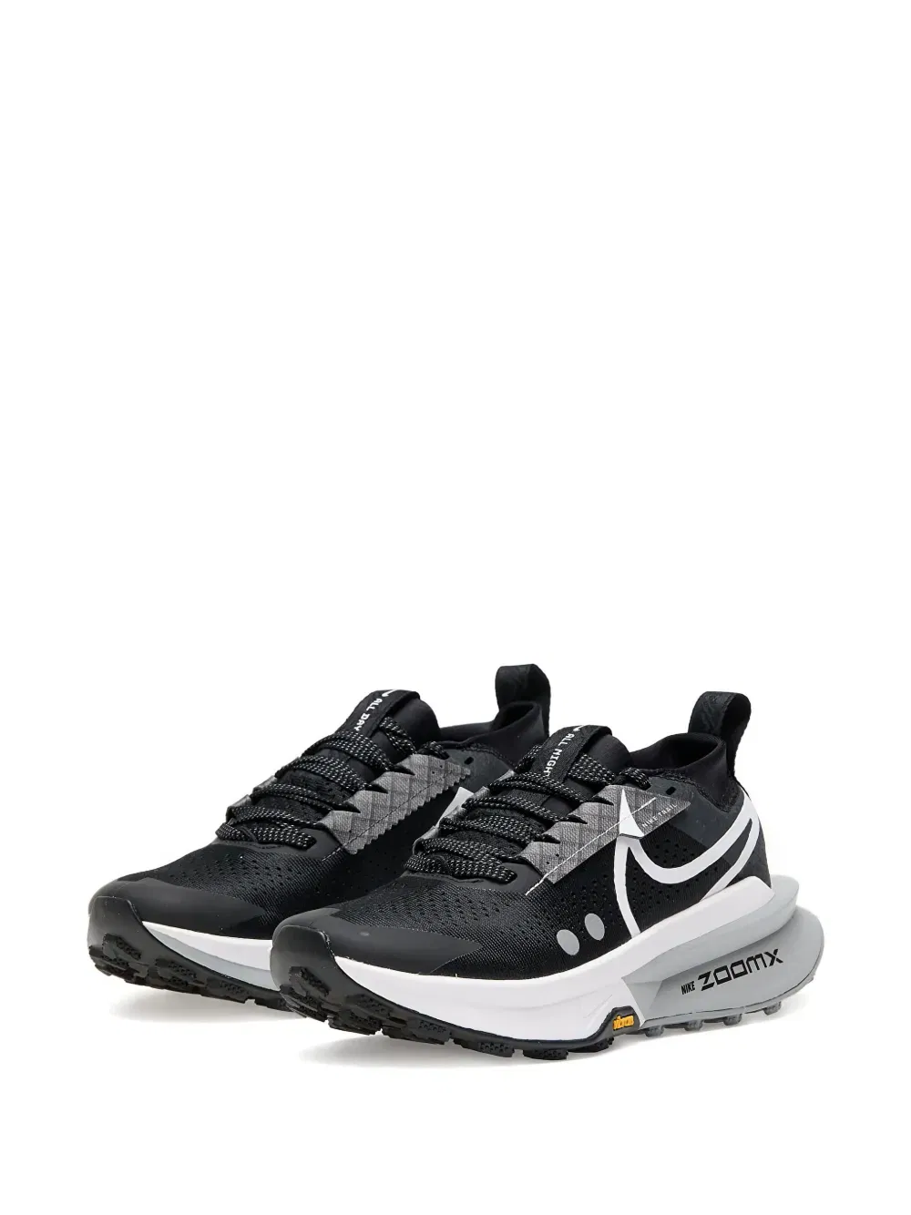 Zoomx Zegama trail sneakers
