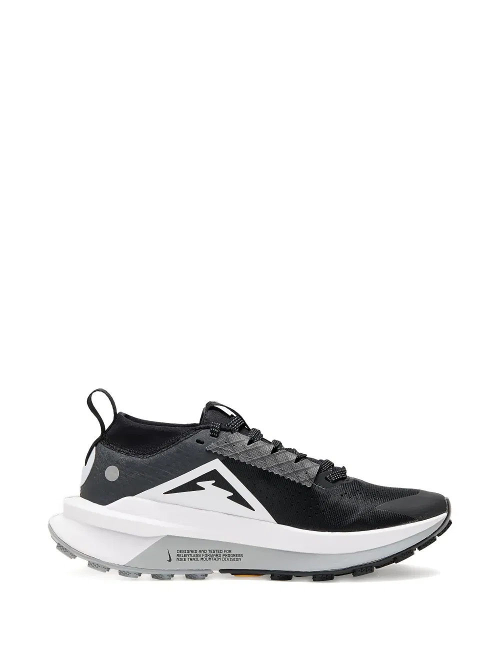 Zoomx Zegama trail sneakers