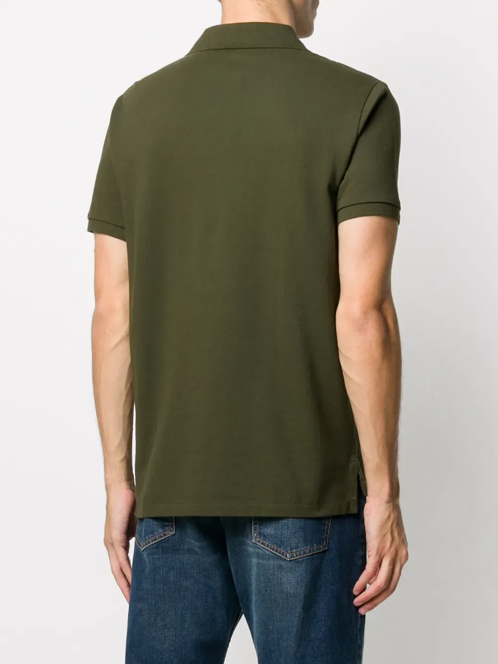 shortsleeved polo shirt