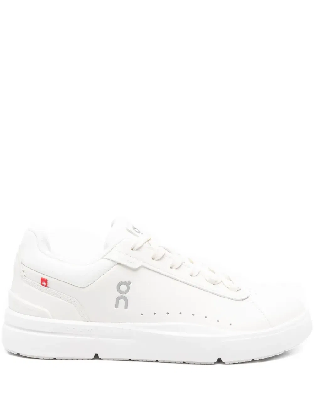 The Roger Advantage lace-up sneakers