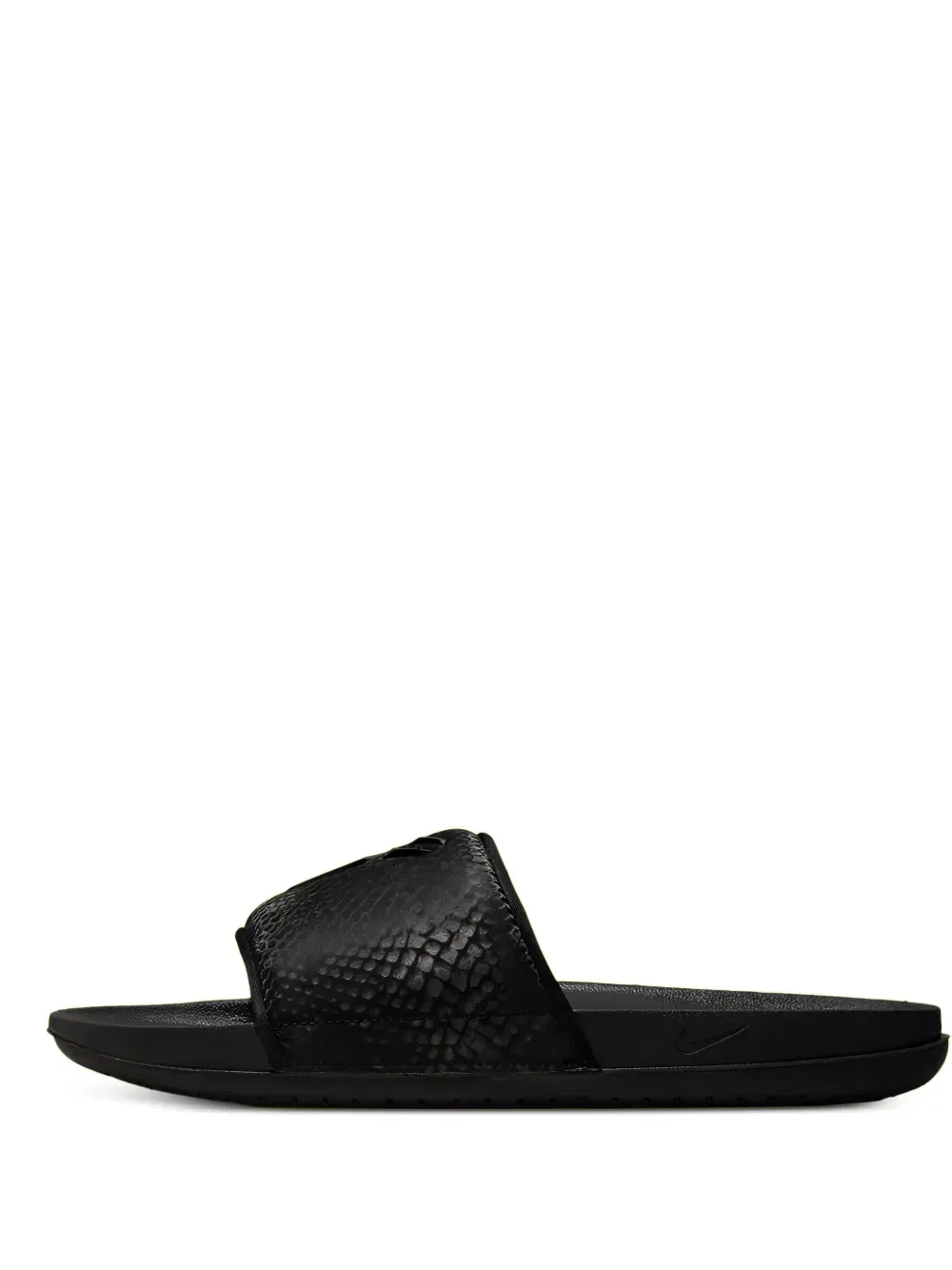 Kobe Offcourt Black slides