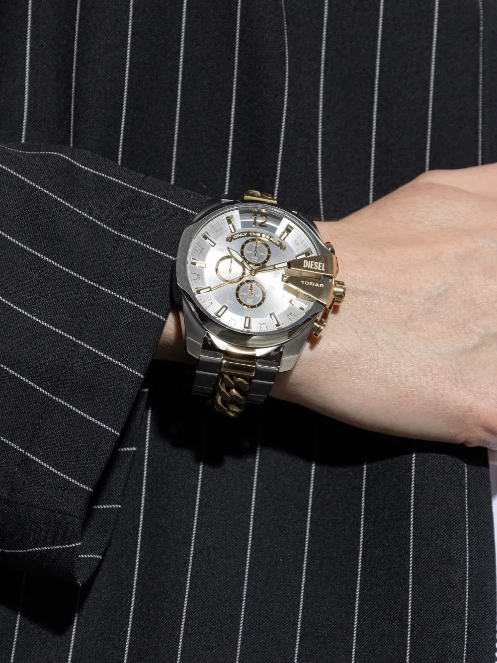 Mega Chief 48mm watch