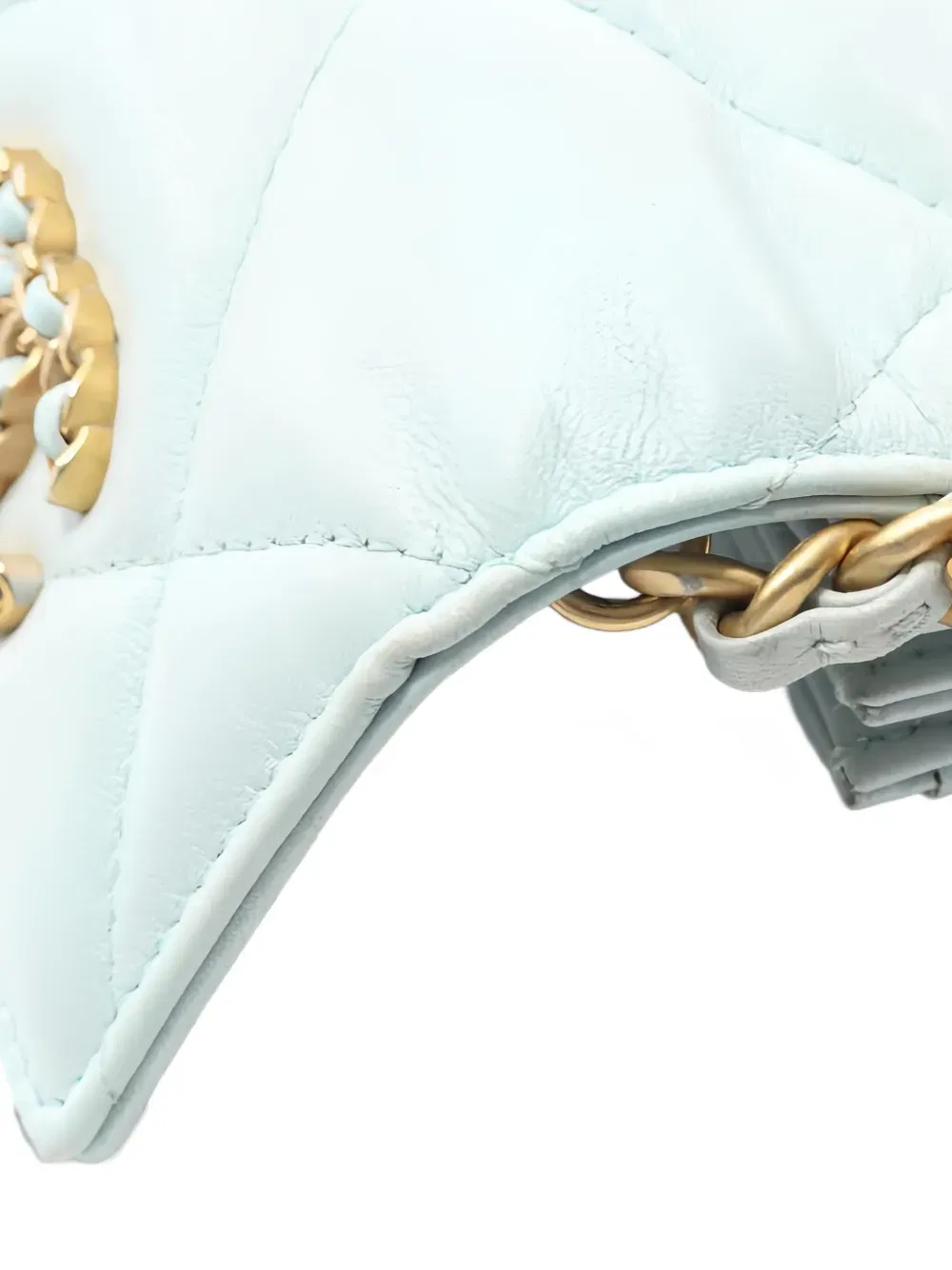 Chanel 19 shoulder bag