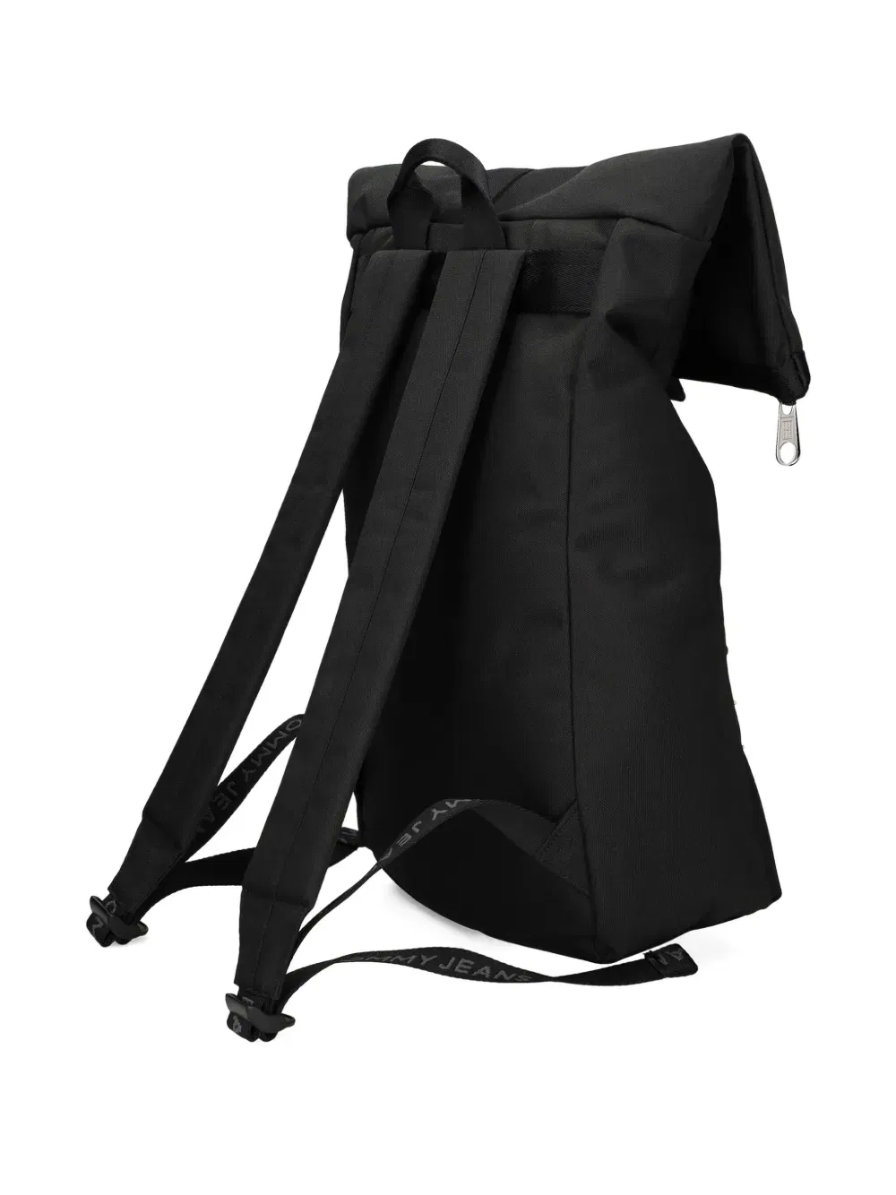 buckle-fastening roll-top backpack