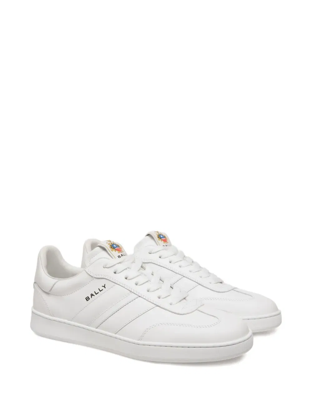 Retro Crest sneakers