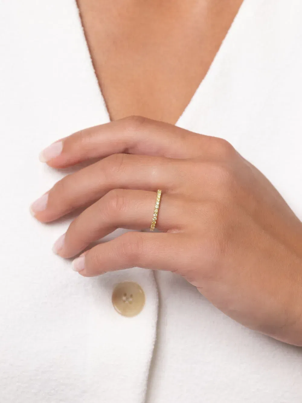 18kt recycled yellow gold Elara Memory diamond ring