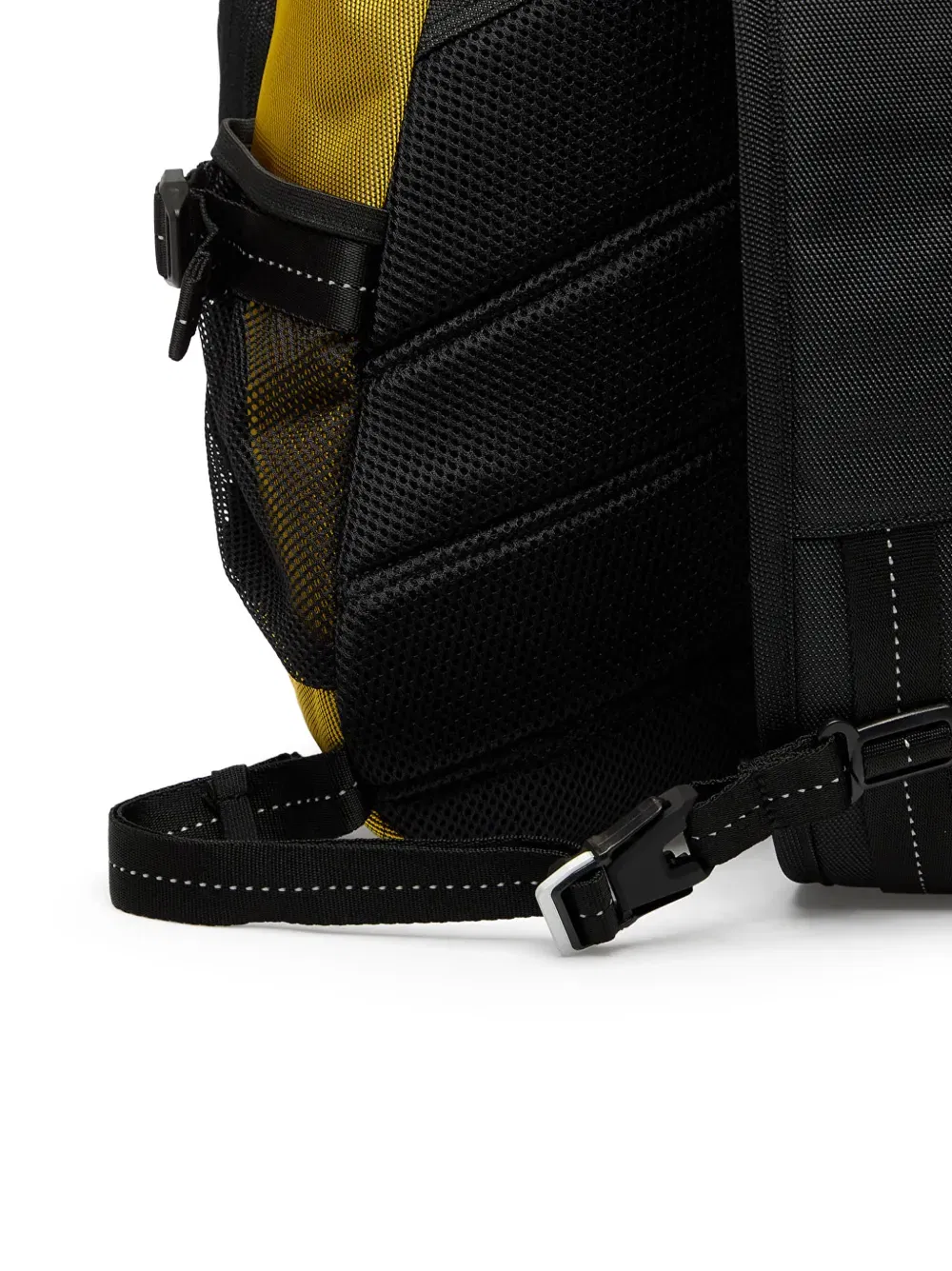 x Brain Dead logo-patch backpack