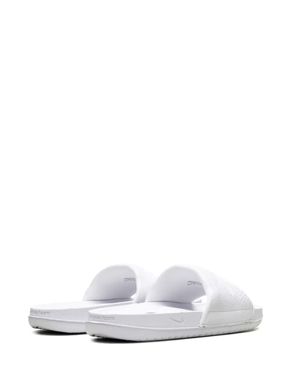 Kobe Offcourt Triple White slides