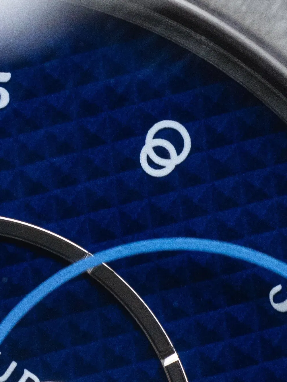 Ecce Smalt 39mm