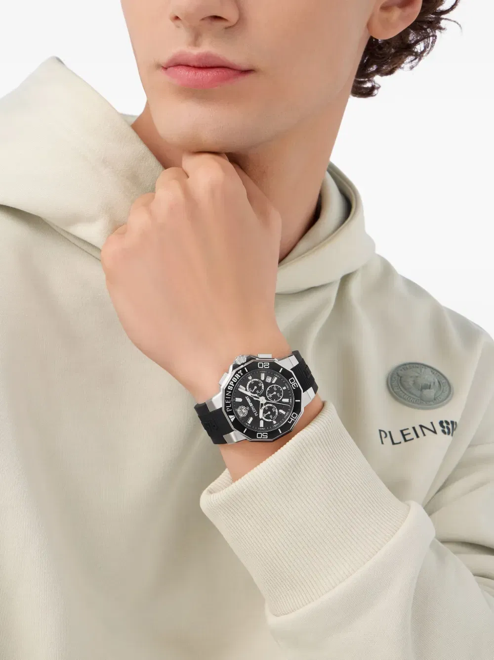 Titan - 46 mm