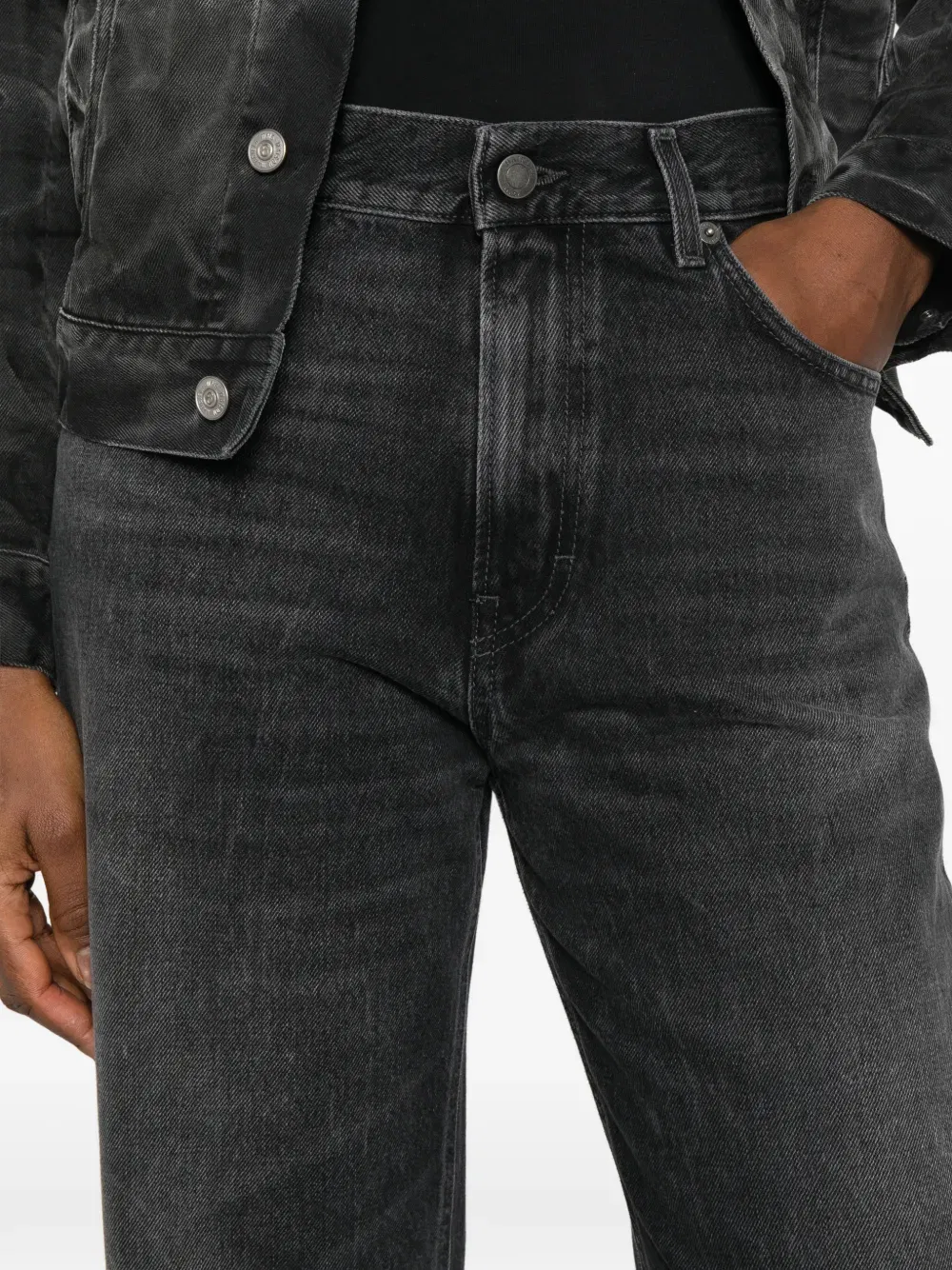 Korea jeans