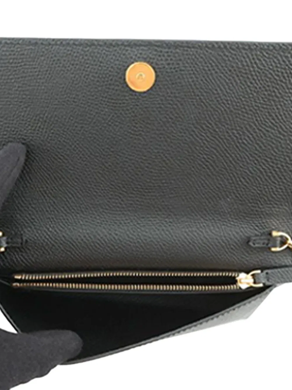 2021-2026 Grainy Calfskin VLogo Signature Wallet with Chain satchel