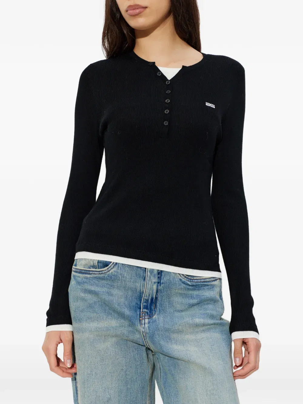 buttoned ribbed top