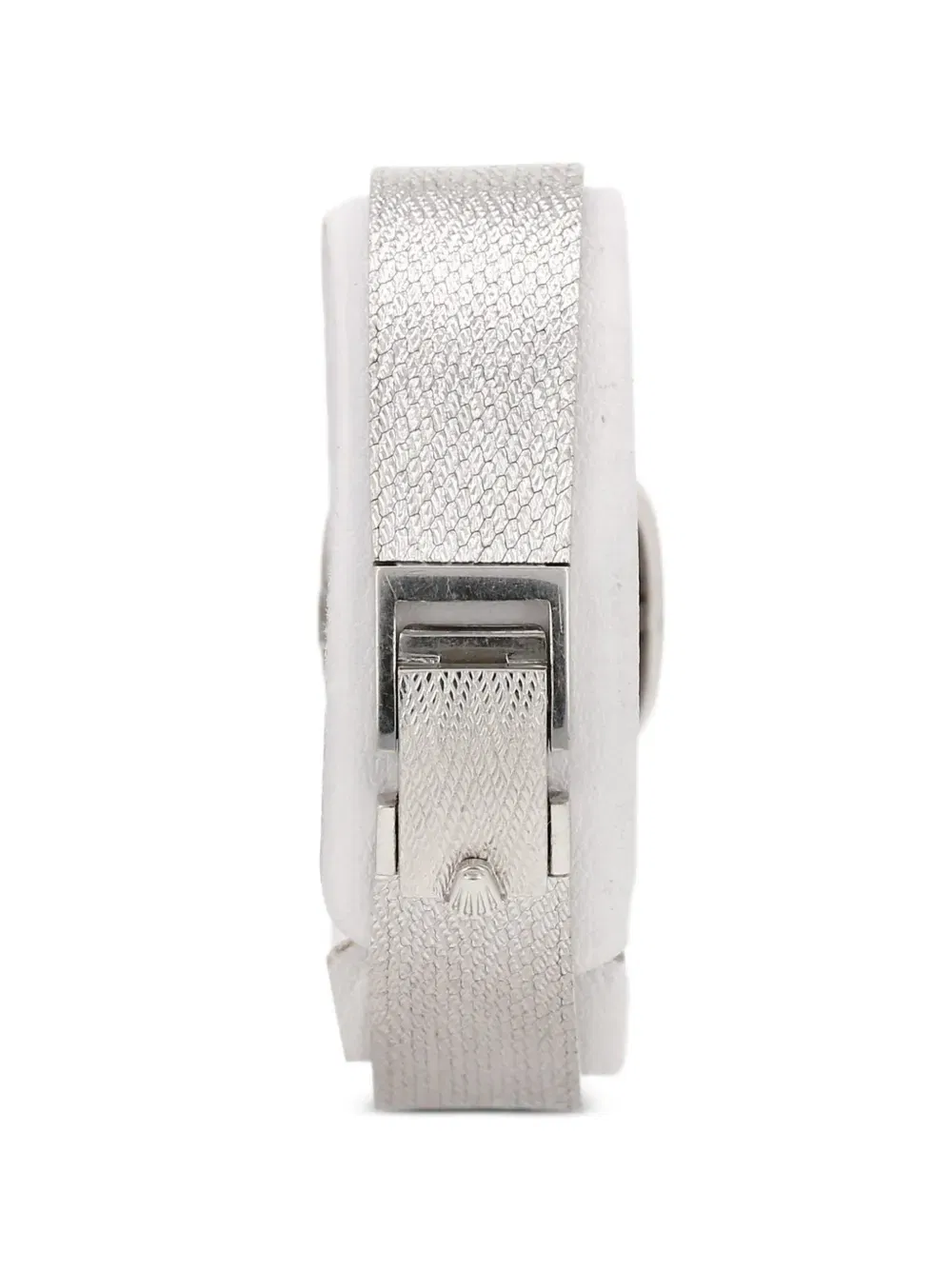 1960 Vintage 28mm watch