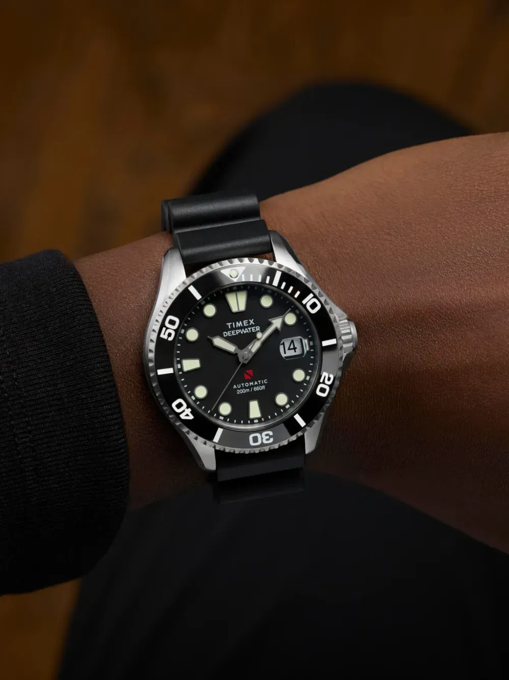 Deepwater Meridian - 44 mm