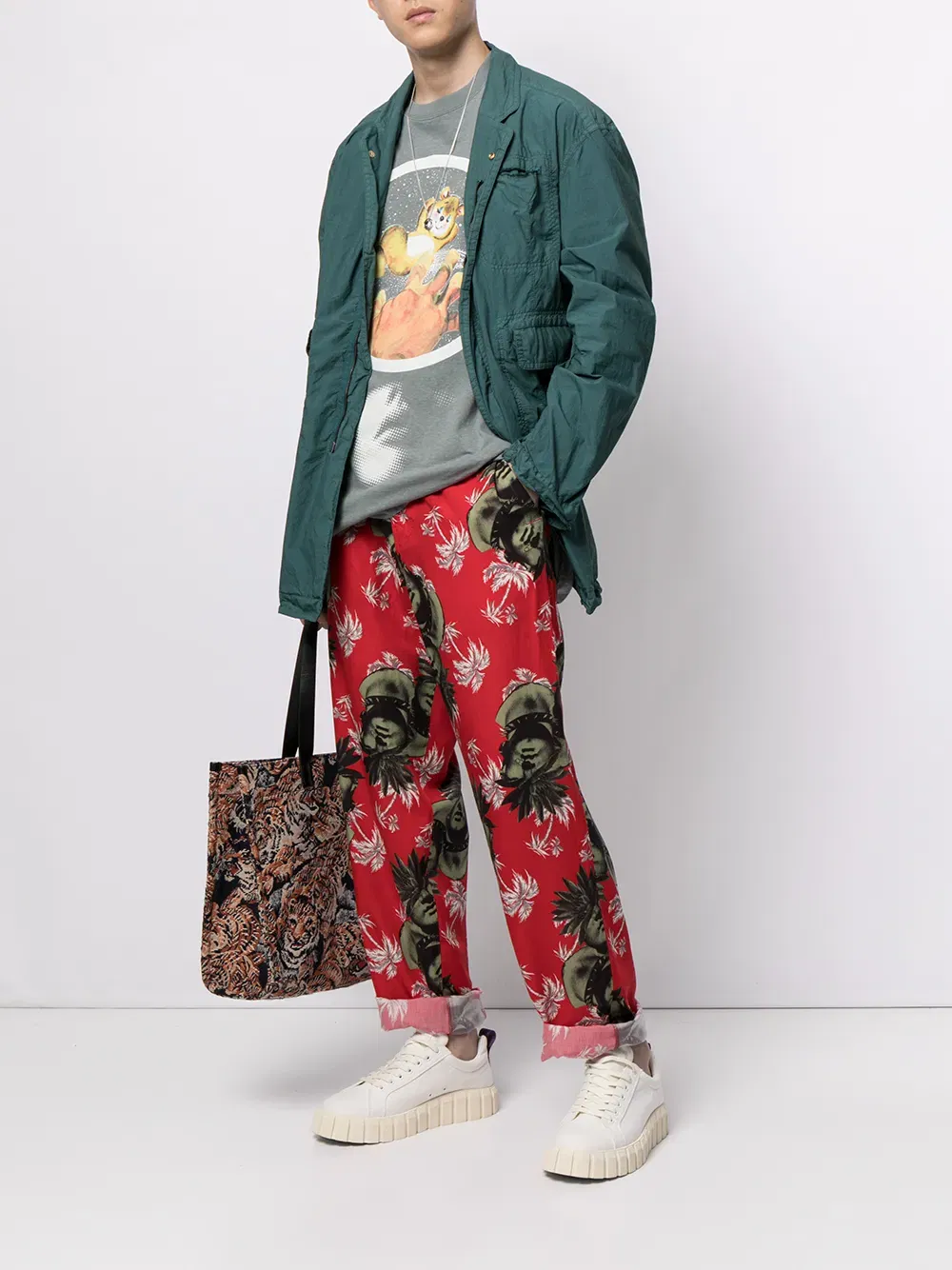 printed straight-leg trousers