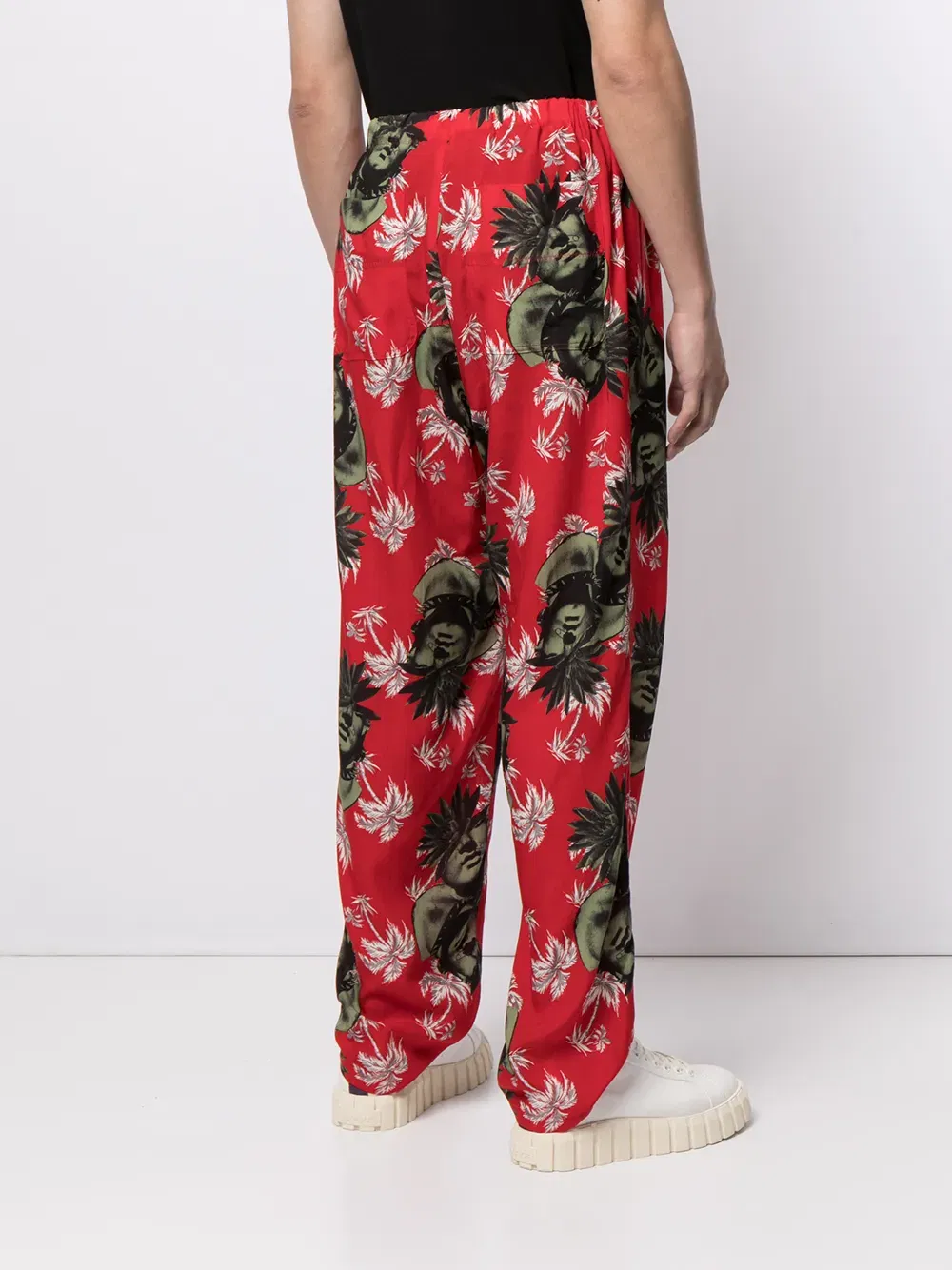 printed straight-leg trousers
