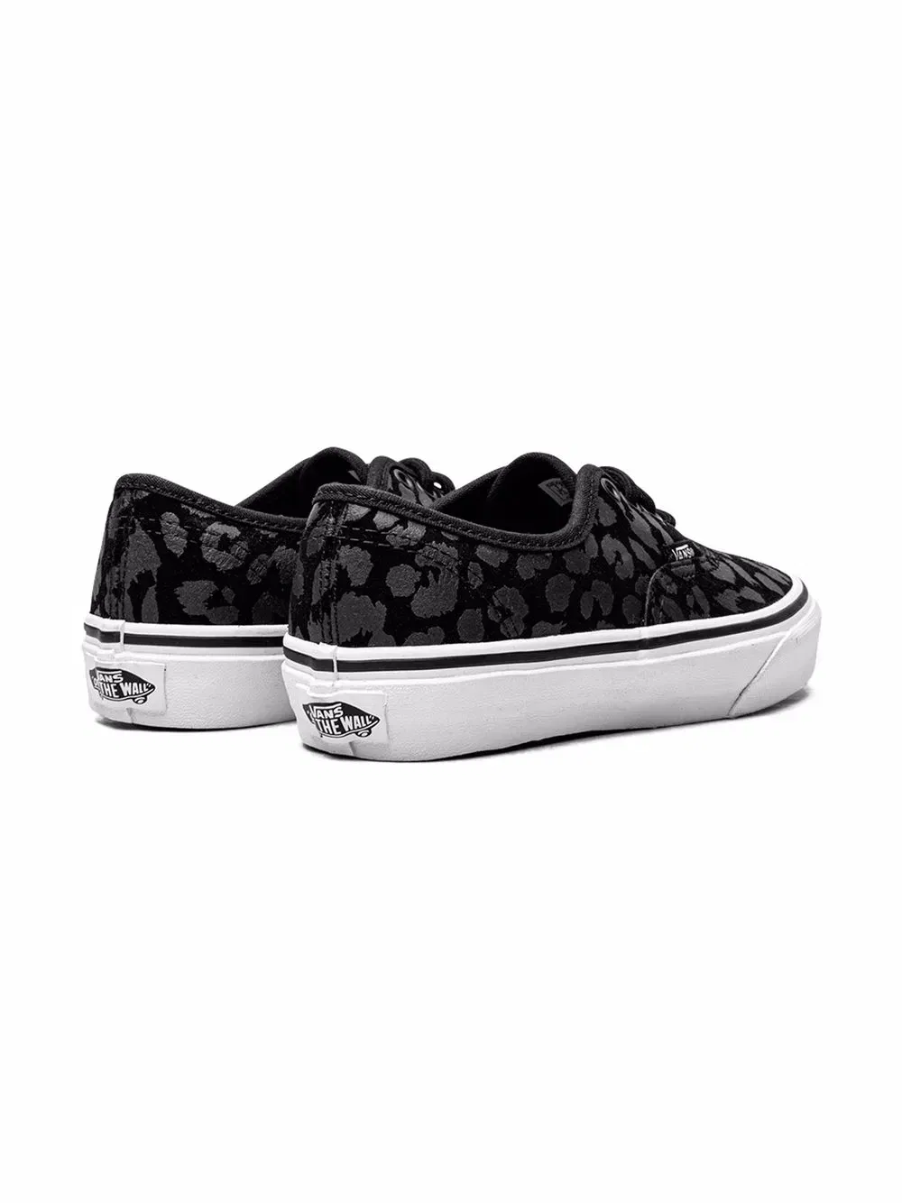 Authentic low-top sneakers