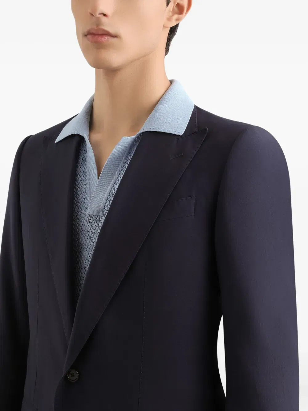 peak-lapel tailored blazer