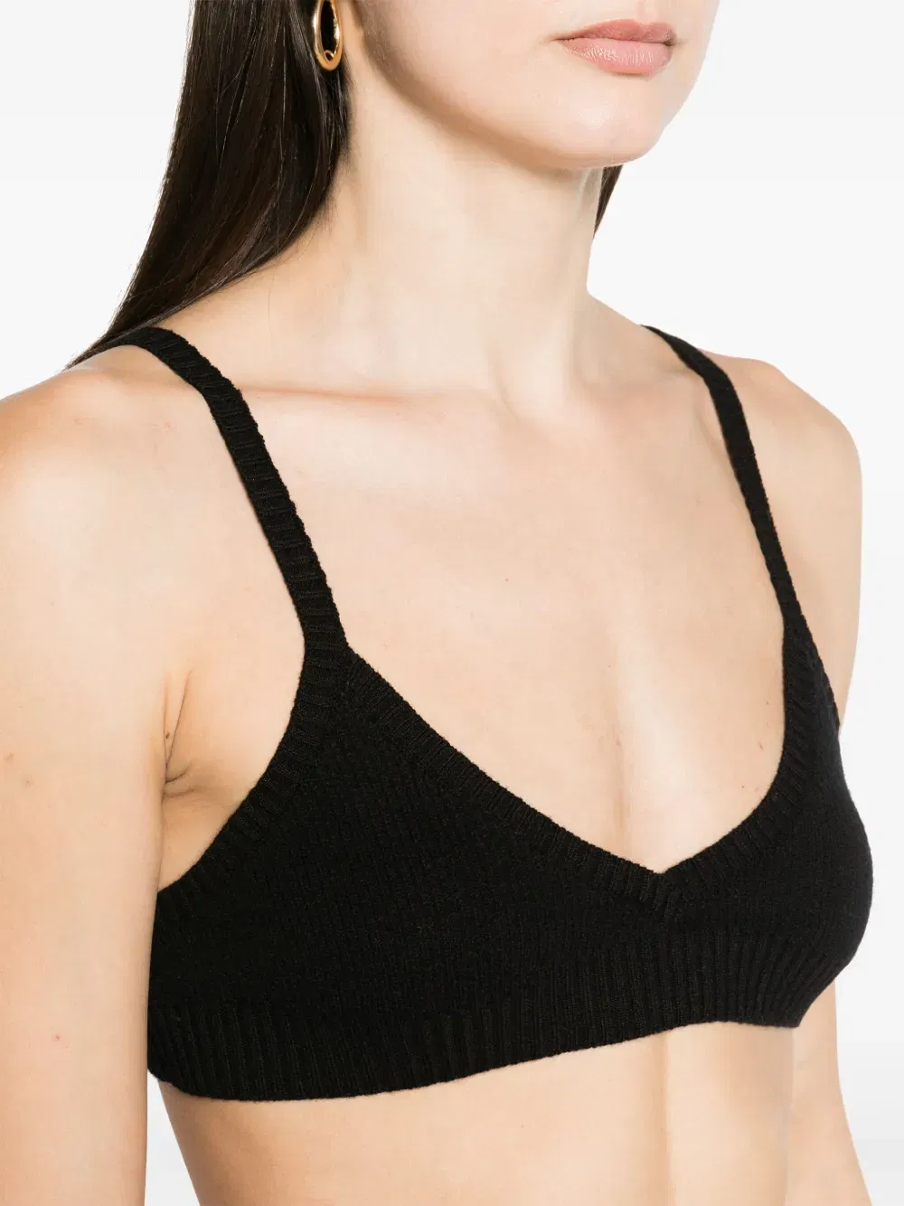 Finest brallete-style top