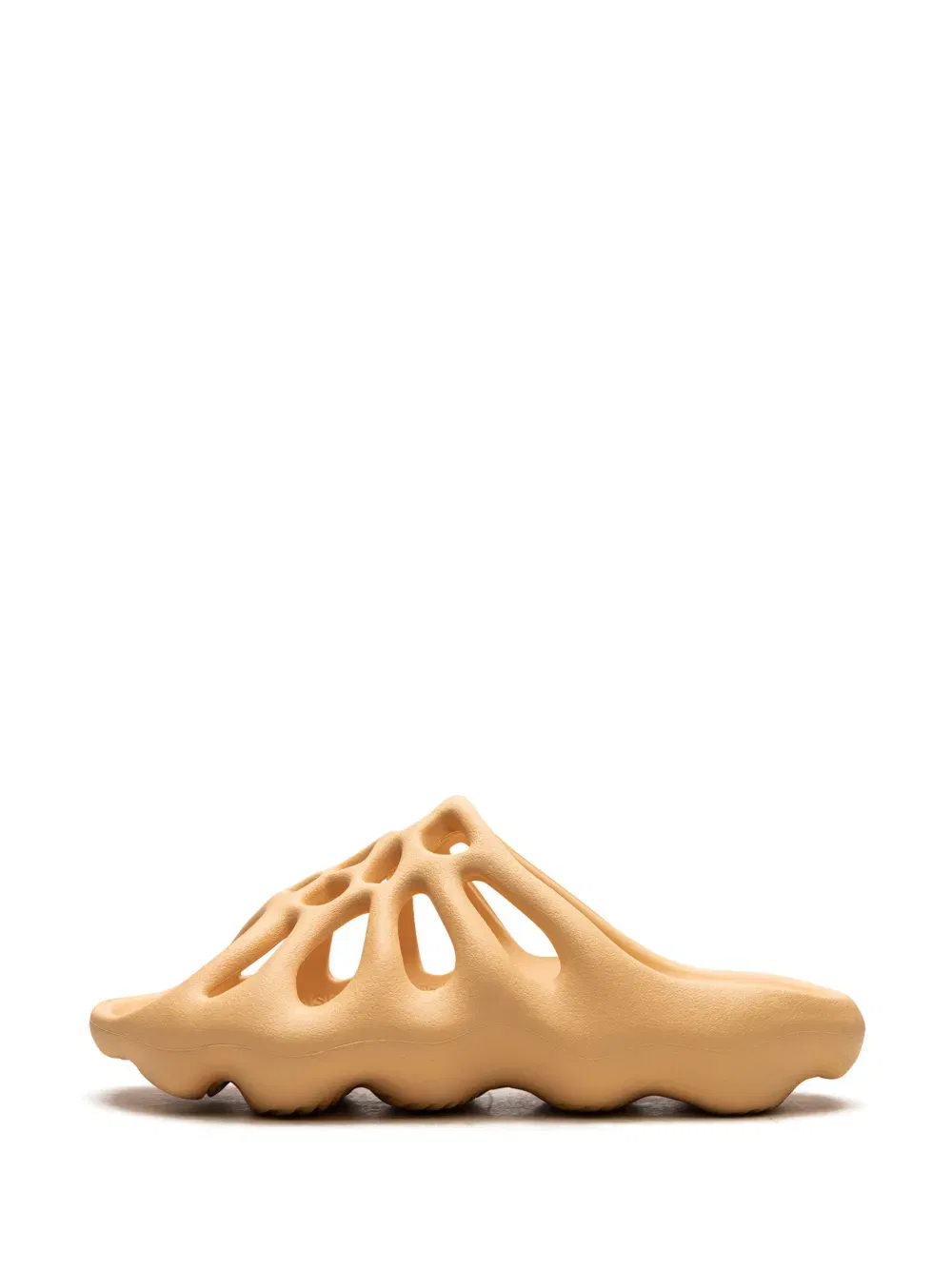 Yeezy 450 Cream slides