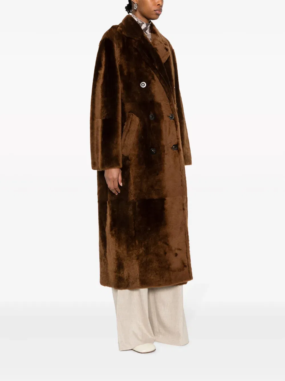 notched-lapels double-breasted coat
