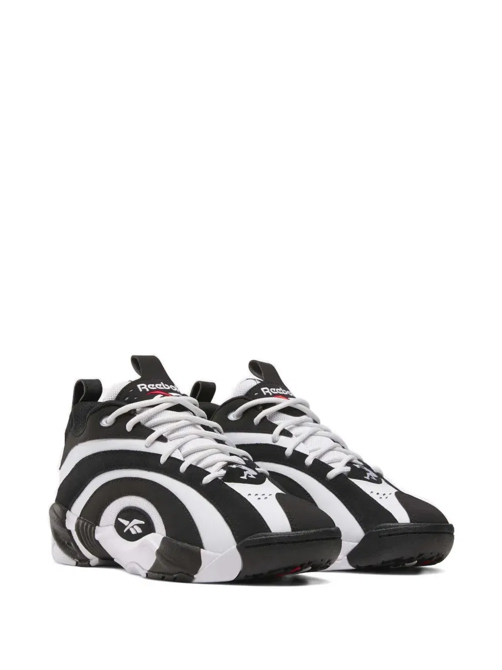 Shaqnosis Low basketball sneakers