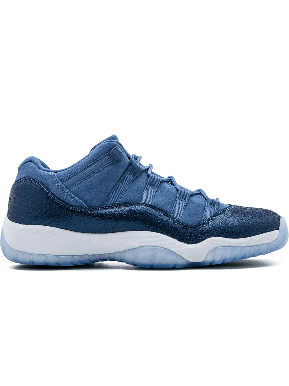 Air Jordan 11 Retro Low GG "Blue Moon" sneakers