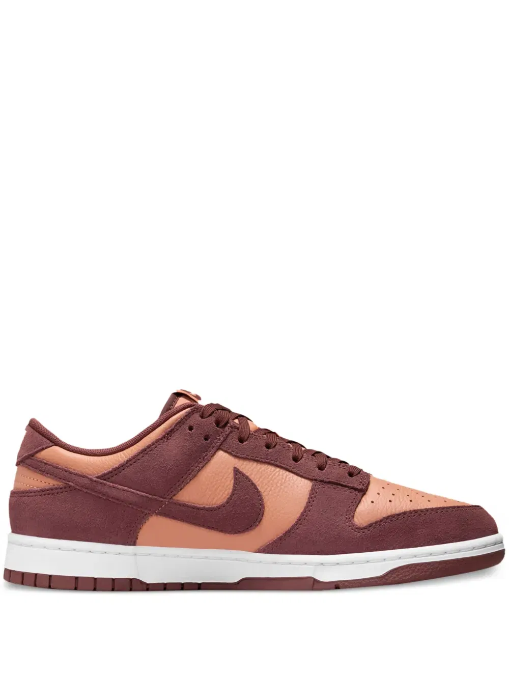 Dunk Low Retro SE sneakers