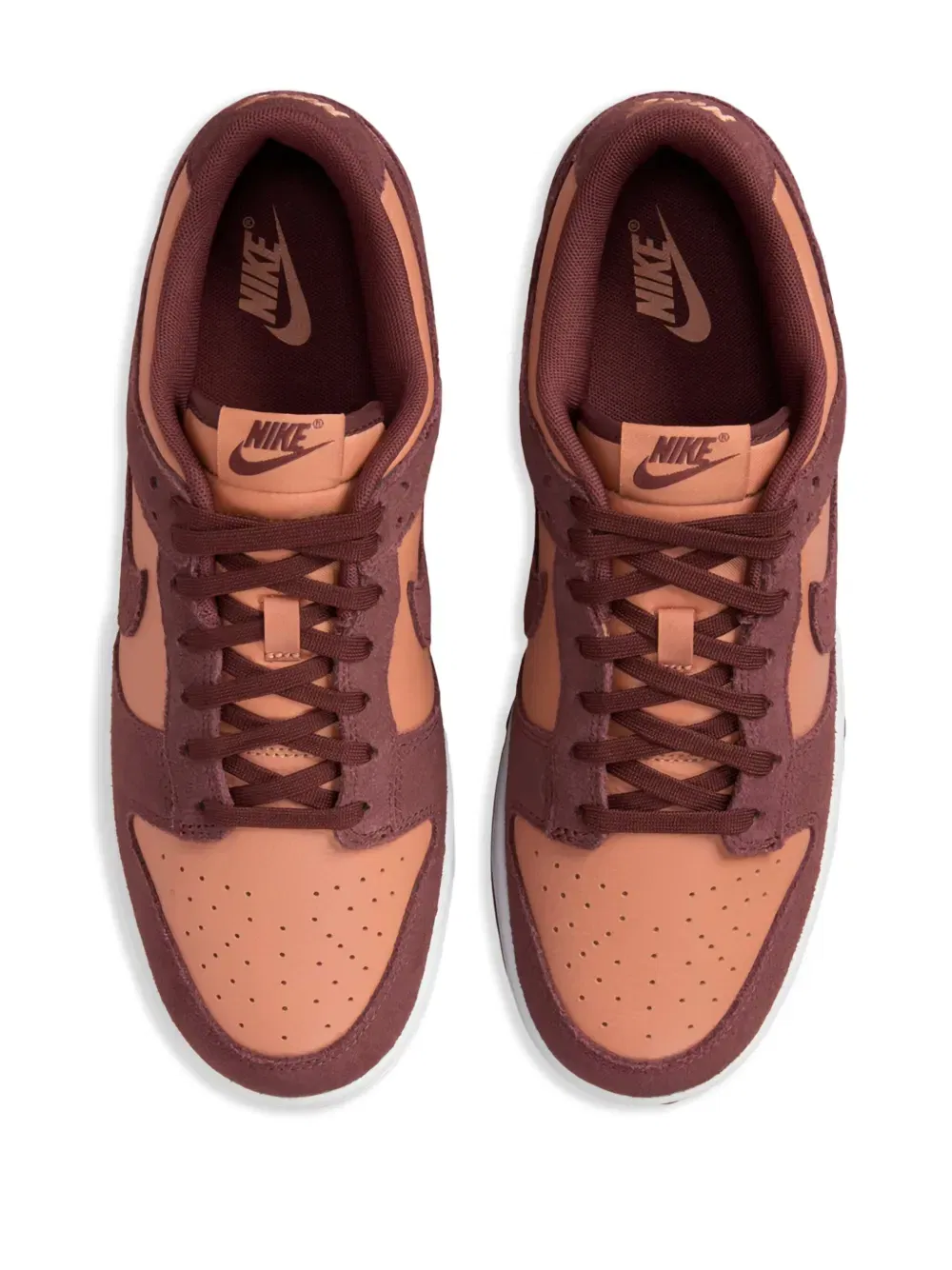 Dunk Low Retro SE sneakers