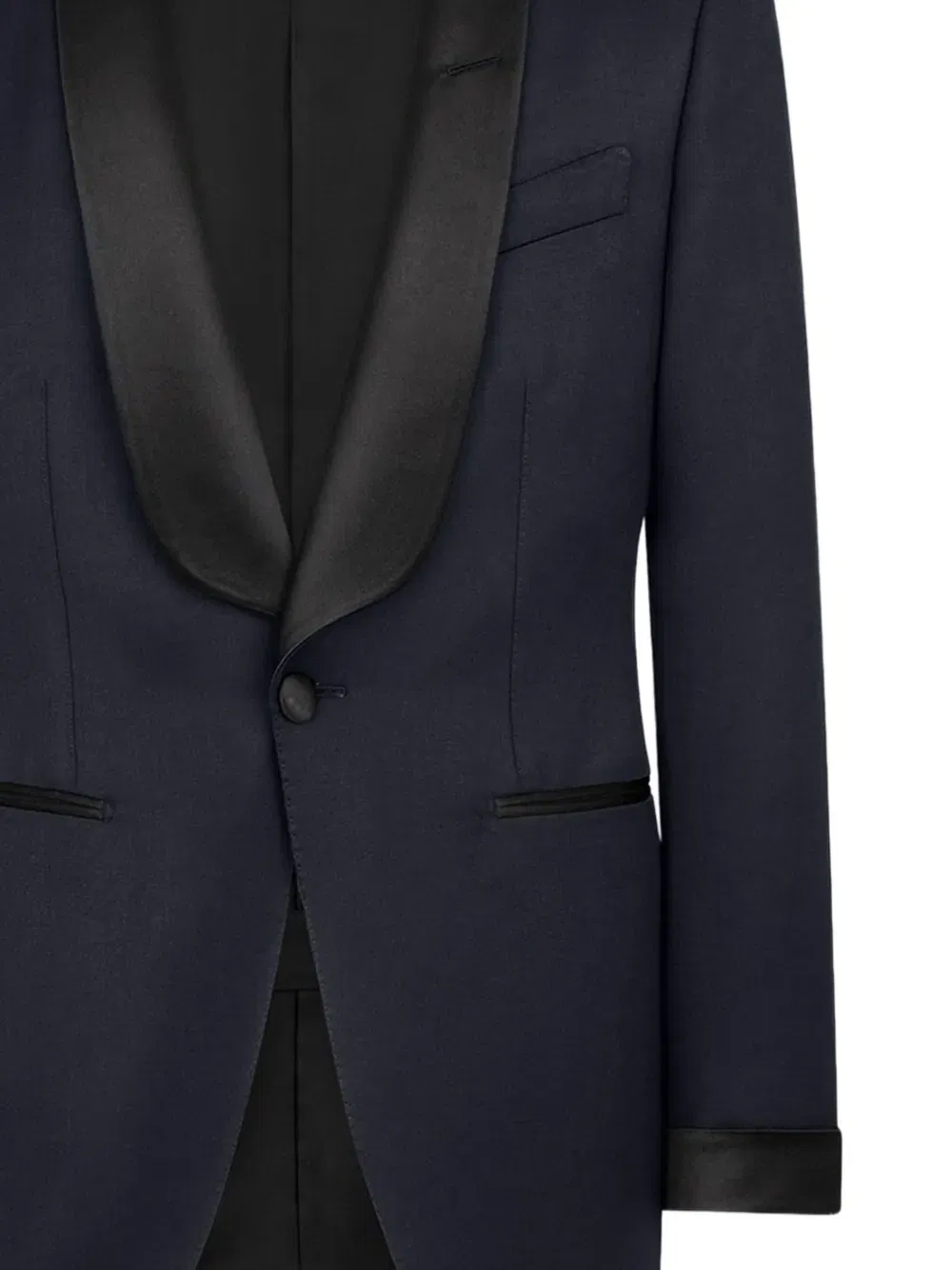 shawl-collar suit