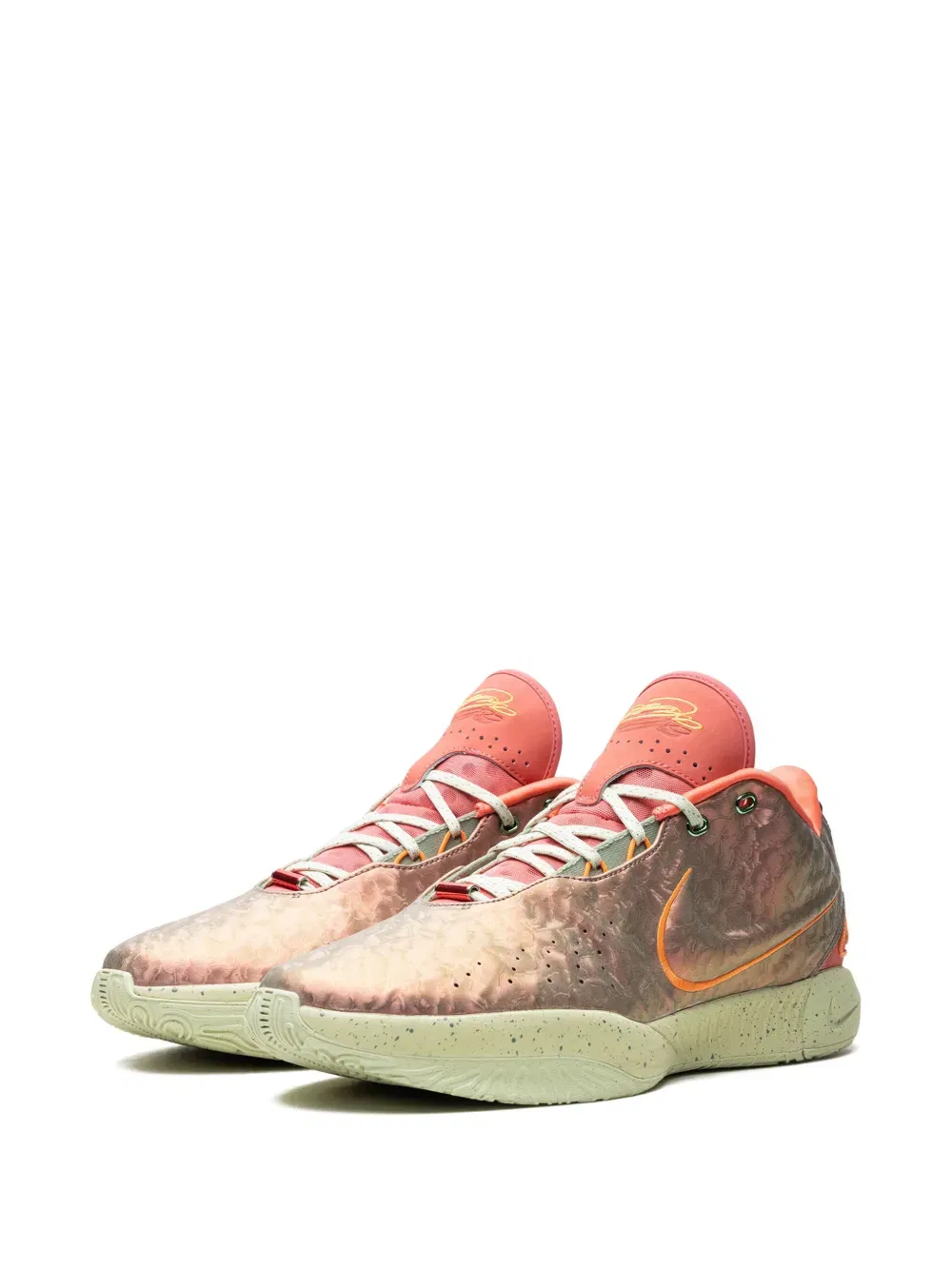 LeBron 21 "Queen Conch" sneakers