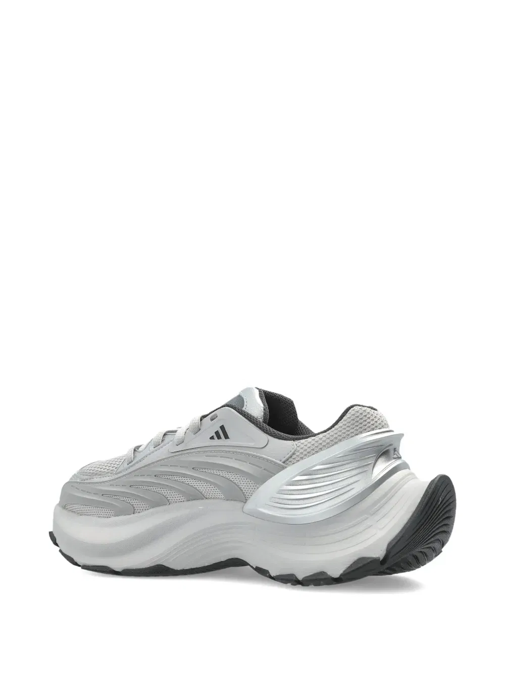 Xlg Mtw logo-print sneakers