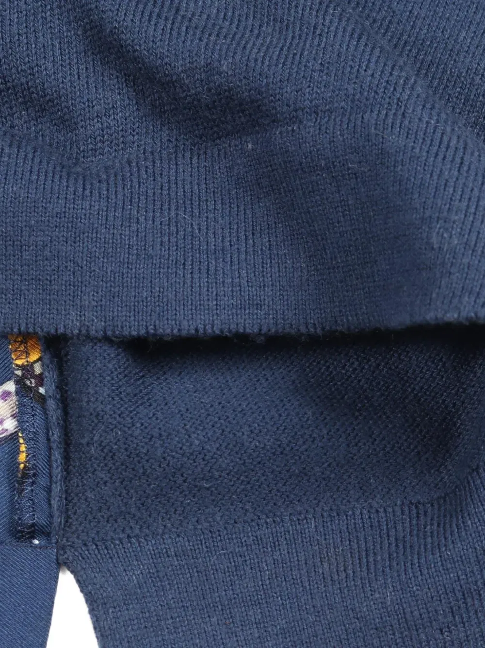 2000s printed polo shirt