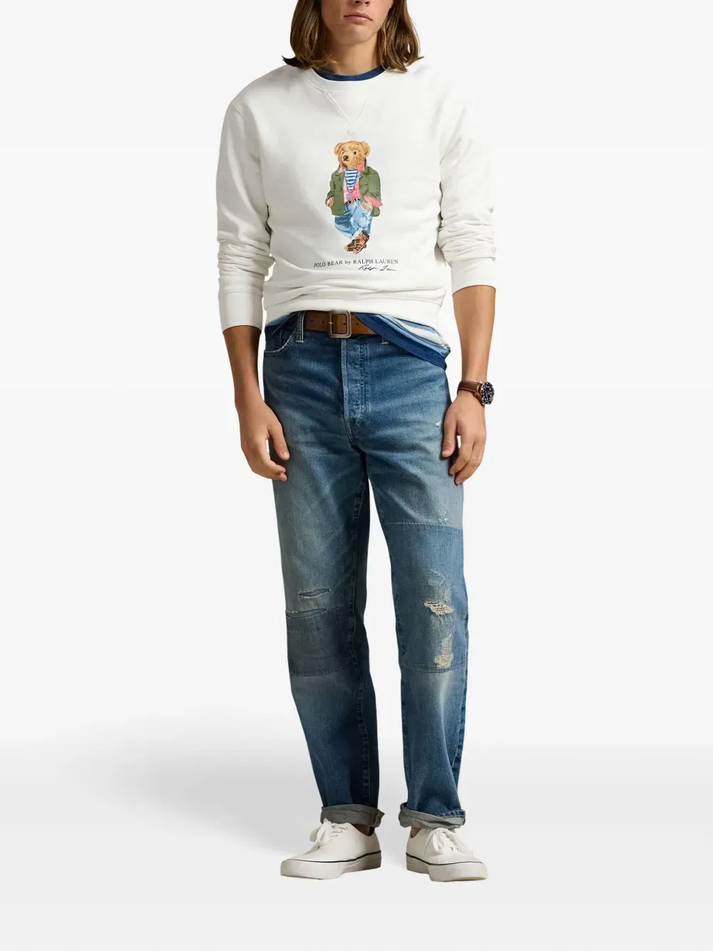 bear-motif sweatshirt