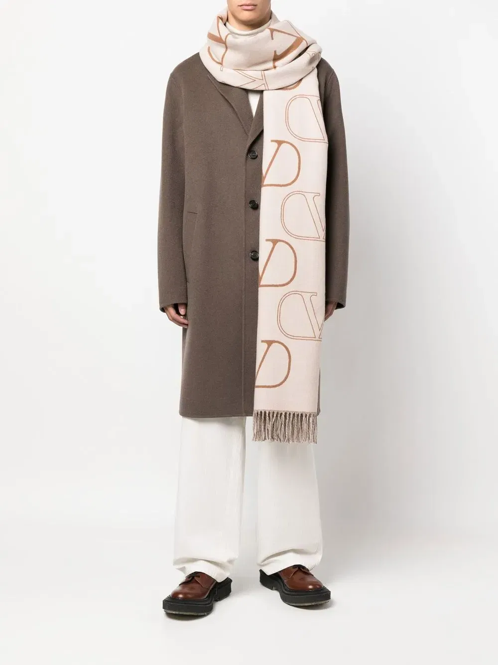 VLogo Signature jacquard-knit scarf