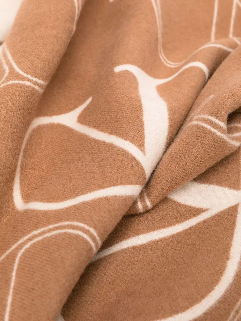 VLogo Signature jacquard-knit scarf