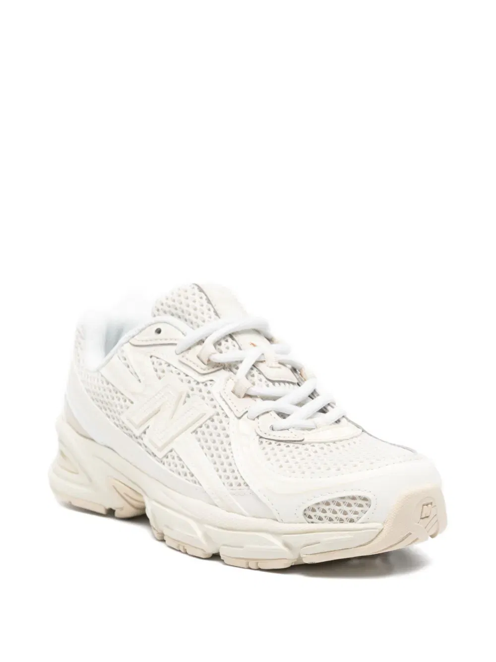 New Balance 740