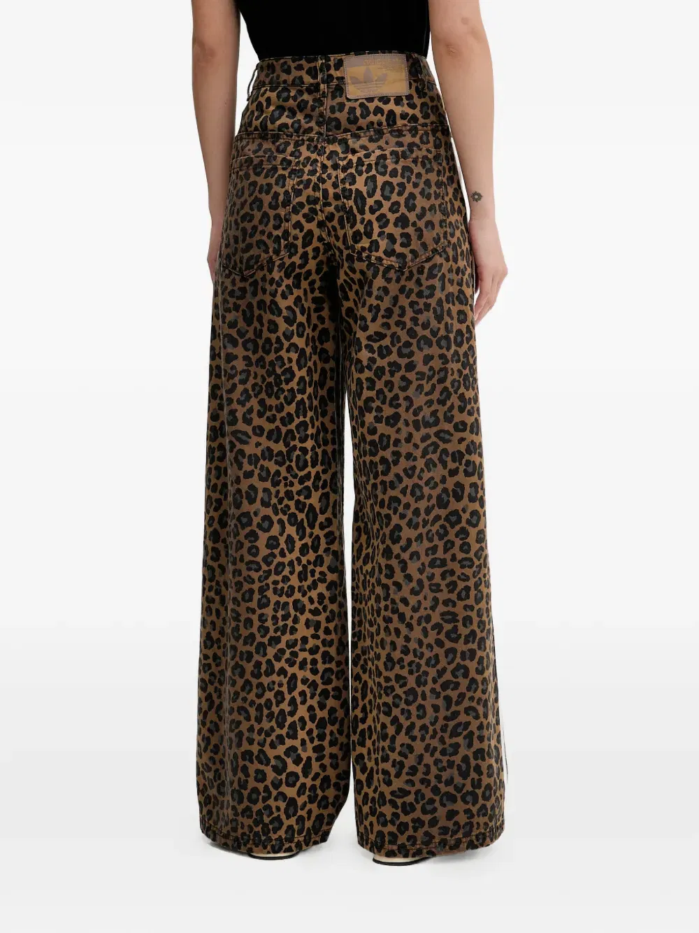 leopard-print striped jeans