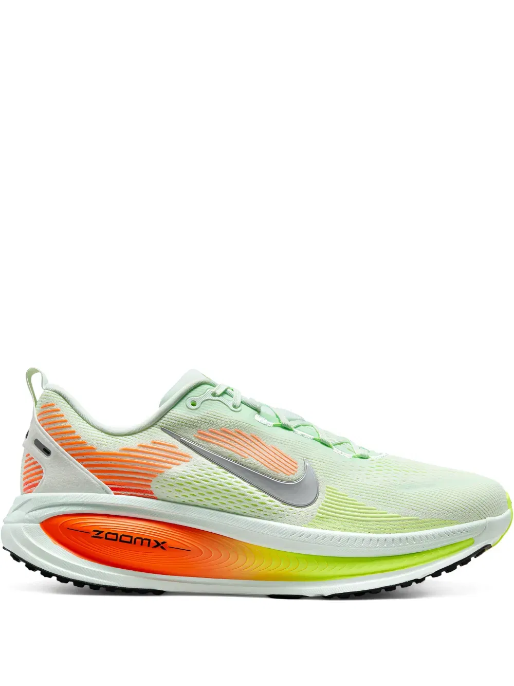 Vomero 18 road running sneakers
