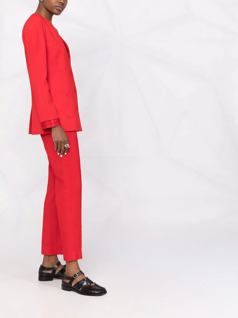 puff-sleeve jacket