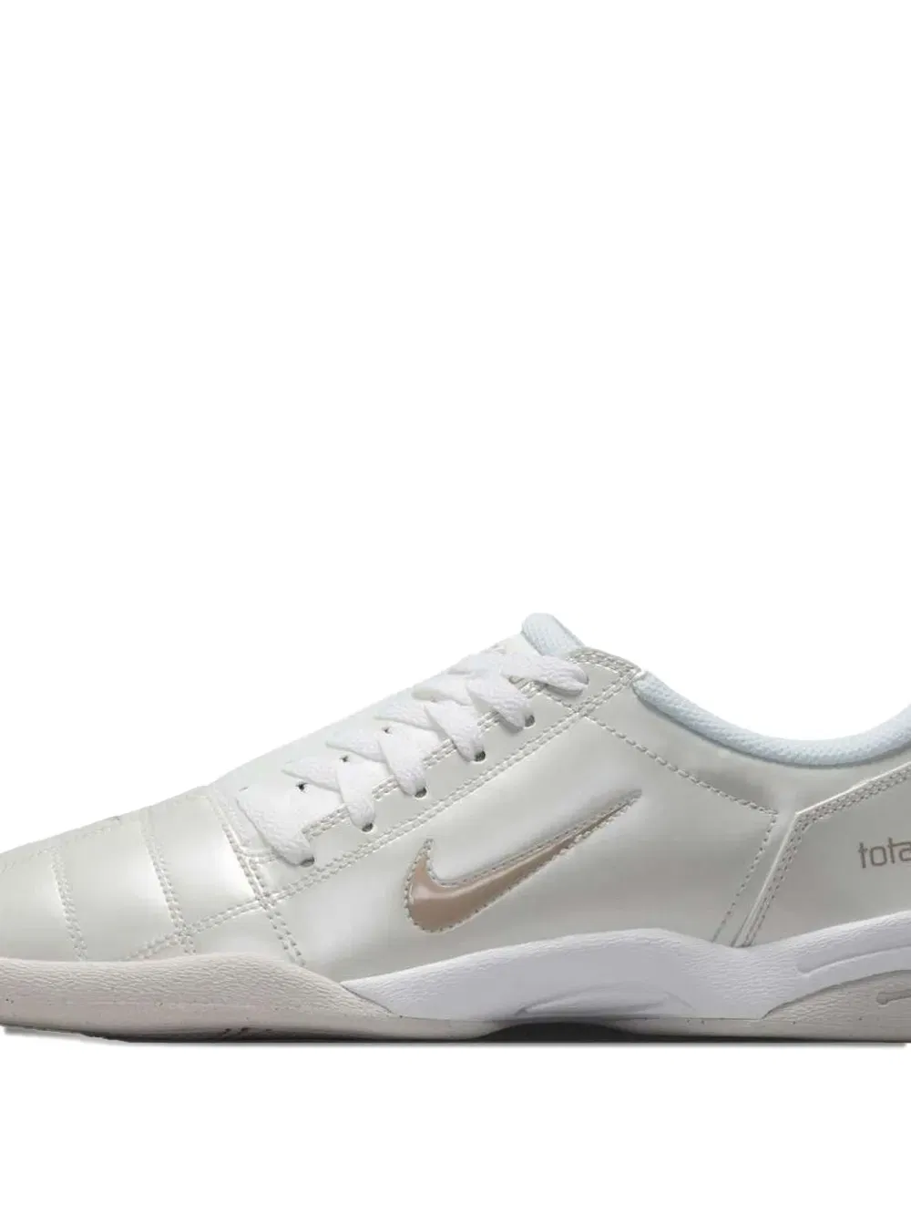 Total 90 Premium low-top sneakers